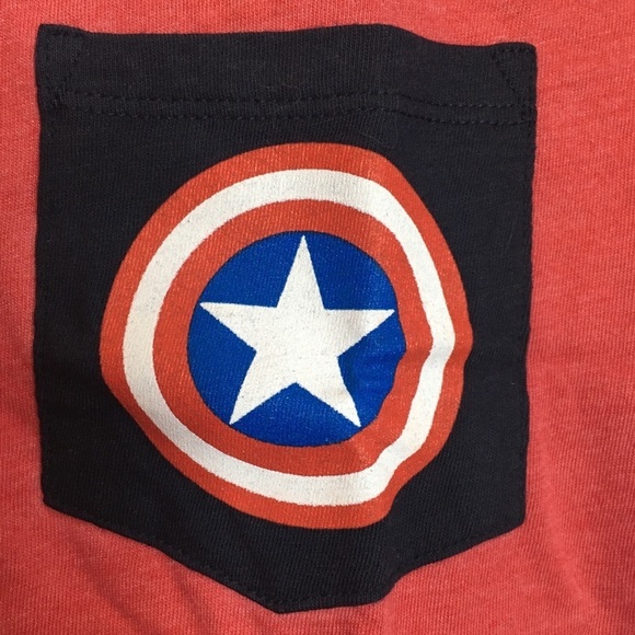 WeLoveFine Marvel Captain America Pocket Shirt Red White Blue Small S Fandom - Picture 4 of 7